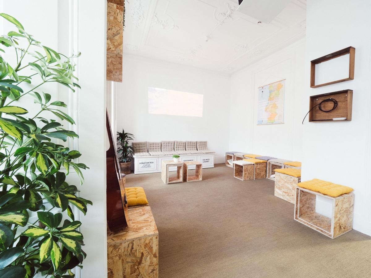 Impact House Hostel Lisboa Εξωτερικό φωτογραφία